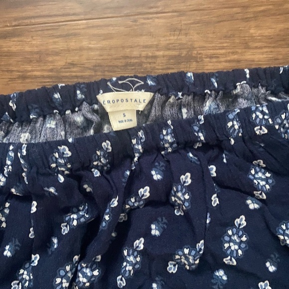 Lot of 2 Aeropostale blouses - Picture 2 of 2